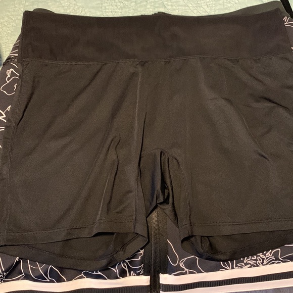 Tail Golf reversible skirt with black short - Picture 4 of 4